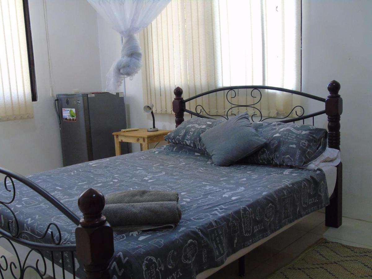 Idc Guest House Bagamoyo Exteriör bild