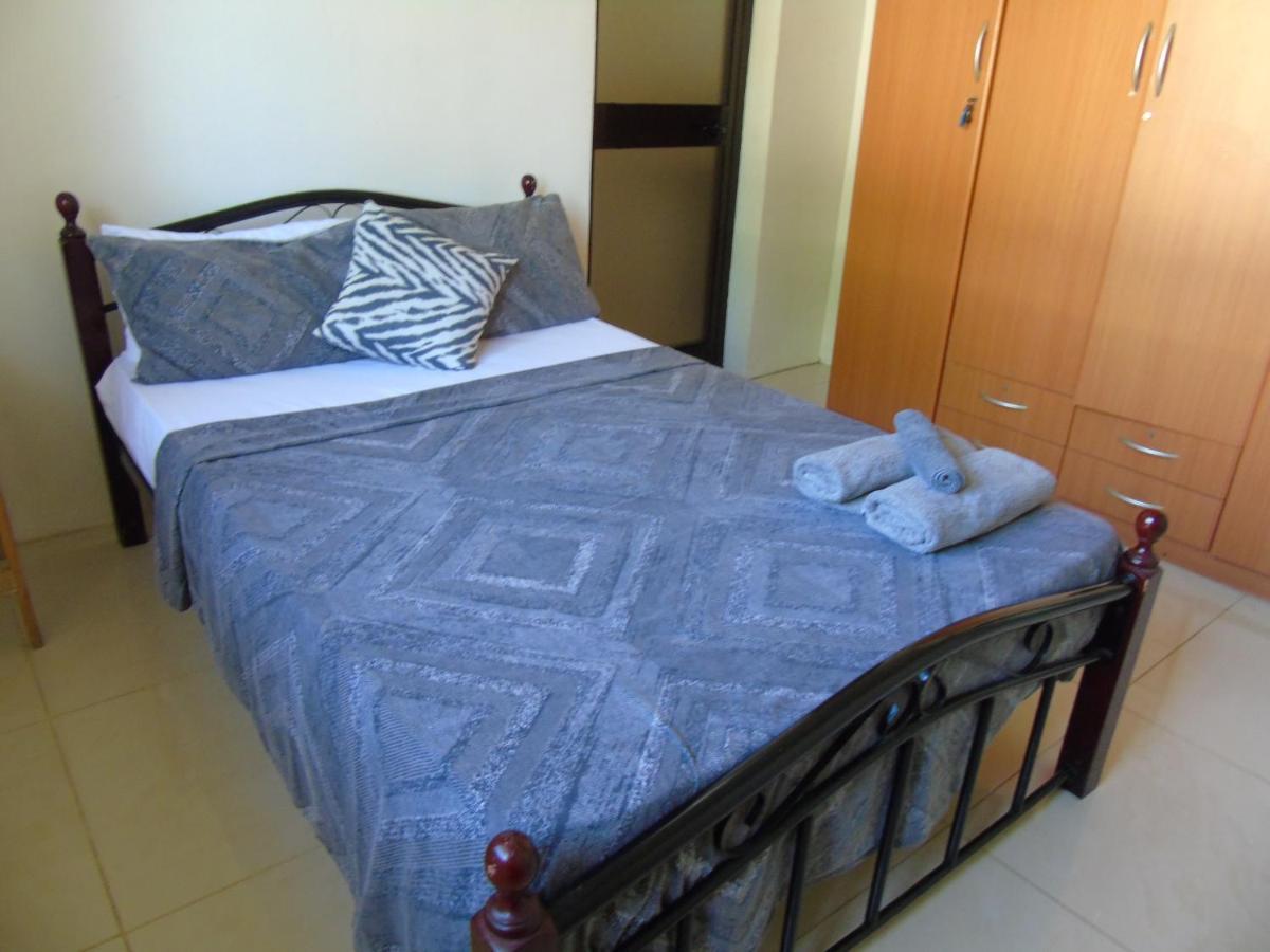 Idc Guest House Bagamoyo Exteriör bild