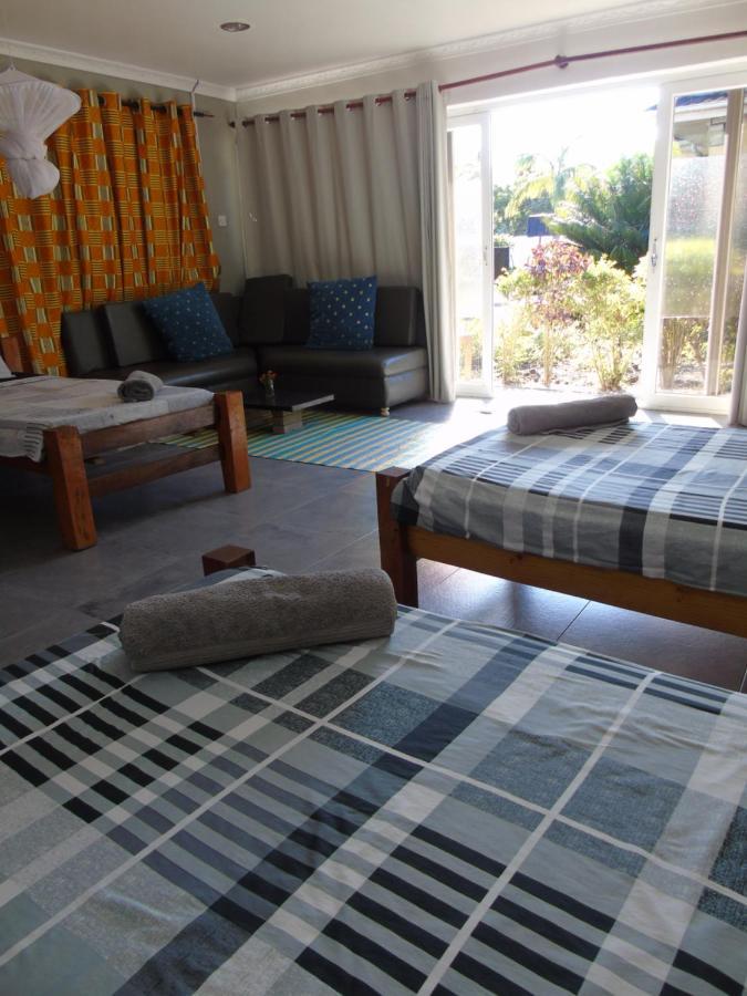 Idc Guest House Bagamoyo Exteriör bild