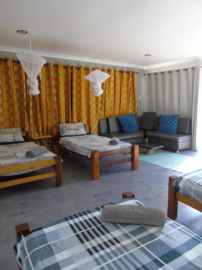 Idc Guest House Bagamoyo Exteriör bild